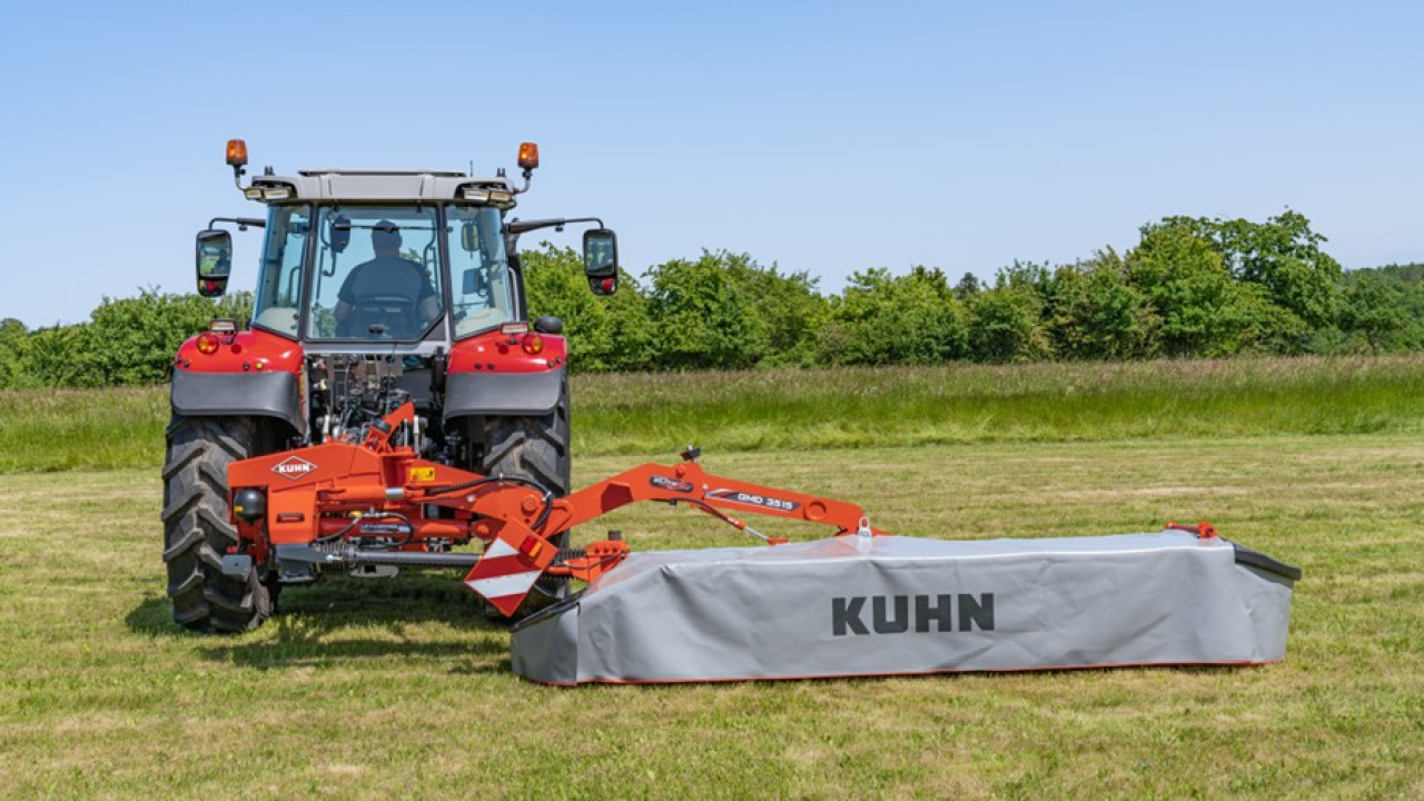 Vzadu nesené žací stroje