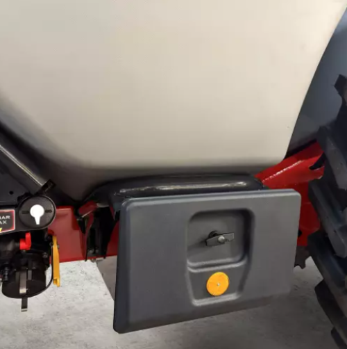 SKLADOVACÍ PROSTORY